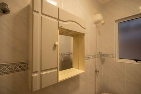 Casa à venda com 200m², 3 quartos e 2 vagasBanheiro da Suíte 2