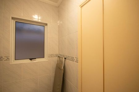 Casa à venda com 200m², 3 quartos e 2 vagasBanheiro da Suíte 2