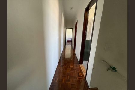 Casa à venda com 3 quartos, 193m² em Vila Tolstoi, São Paulo