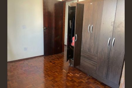 Casa à venda com 3 quartos, 193m² em Vila Tolstoi, São Paulo