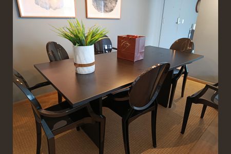 Apartamento à venda com 120m², 2 quartos e 1 vagaSala