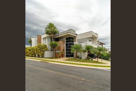 Casa à venda com 470m², 4 quartos e 2 vagas