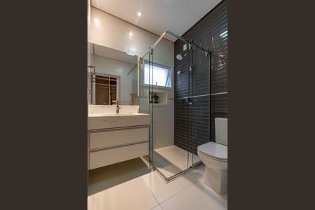 Casa à venda com 470m², 4 quartos e 2 vagas