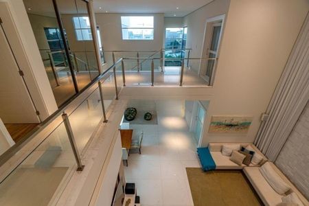 Casa à venda com 470m², 4 quartos e 2 vagas