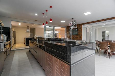 Casa à venda com 470m², 4 quartos e 2 vagas