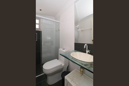 Apartamento à venda com 93m², 2 quartos e 2 vagas Apartamento à venda com 93m², 2 quartos e 2 vagasBanheiro da Suíte 2