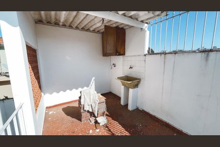 Casa à venda com 120m², 3 quartos e 1 vagaÁrea de Serviço