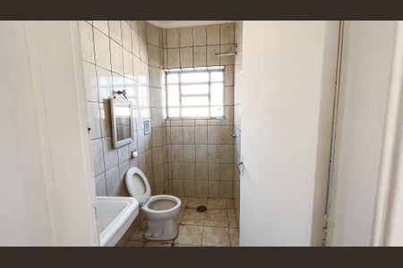 Casa à venda com 120m², 3 quartos e 1 vagaBanheiro