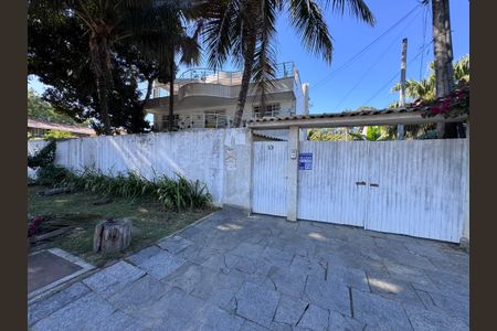 Casa para alugar com 130m², 3 quartos e 2 vagas Casa para alugar com 130m², 3 quartos e 2 vagasFachada