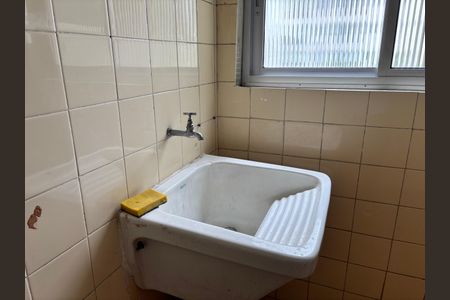 Apartamento à venda com 65m², 2 quartos e 1 vagaÁrea de Serviço