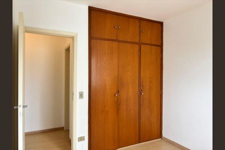 Apartamento à venda com 65m², 2 quartos e 1 vagaQuarto 2