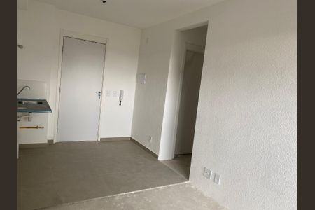 Sala de apartamento à venda com 2 quartos, 37m² em Jardim São Luís, São Paulo