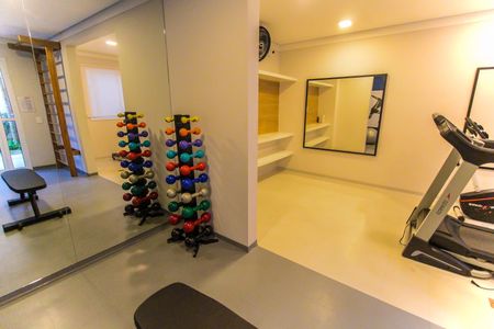 Apartamento para alugar com 33m², 2 quartos e sem vaga Apartamento para alugar com 33m², 2 quartos e sem vagaÁrea comum - Academia