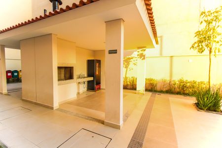 Apartamento para alugar com 33m², 2 quartos e sem vaga Apartamento para alugar com 33m², 2 quartos e sem vagaÁrea comum - Churrasqueira