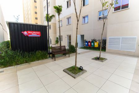 Apartamento para alugar com 33m², 2 quartos e sem vaga Apartamento para alugar com 33m², 2 quartos e sem vagaÁrea comum - Mercadinho