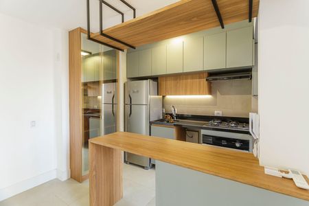 Cozinha de apartamento para alugar com 2 quartos, 75m² em Indianópolis, São Paulo