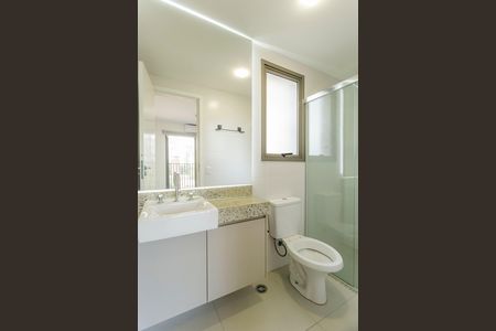 Apartamento para alugar com 75m², 2 quartos e 1 vaga Apartamento para alugar com 75m², 2 quartos e 1 vagaBanheiro da Suíte