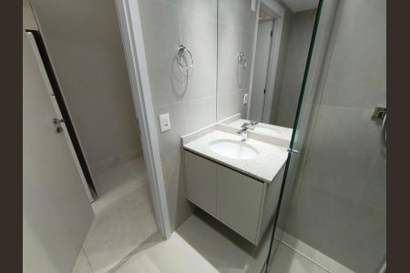 Banheiro de apartamento para alugar com 1 quarto, 29m² em Vila Mariana, São Paulo