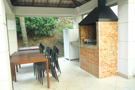 Apartamento à venda com 42m², 1 quarto e 1 vagaÁrea comum - Churrasqueira