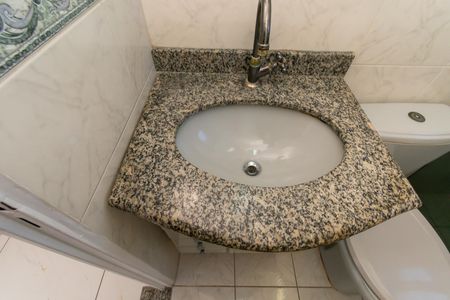 Apartamento à venda com 56m², 2 quartos e 1 vagaBanheiro