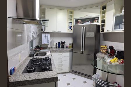 Apartamento à venda com 187m², 3 quartos e 1 vaga Apartamento à venda com 187m², 3 quartos e 1 vagaFoto 02