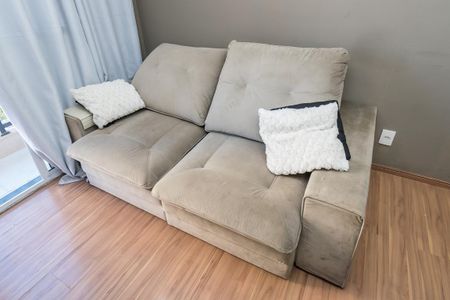 Apartamento à venda com 49m², 2 quartos e 1 vagaSala - Sofá