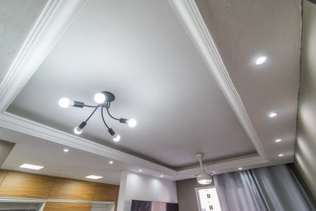 Sala de apartamento à venda com 2 quartos, 49m² em Irajá, Rio de Janeiro