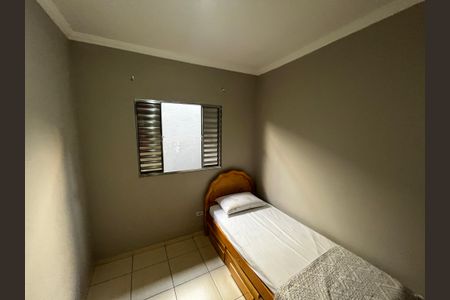 Casa à venda com 98m², 3 quartos e 1 vagaQuarto 2