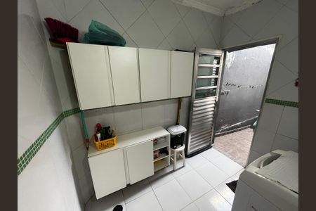 Casa à venda com 98m², 3 quartos e 1 vagaÁrea de Serviço