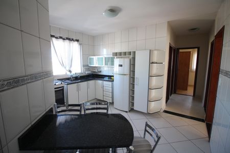 Apartamento para alugar com 90m², 3 quartos e 2 vagasCozinha