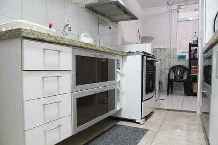 Apartamento à venda com 106m², 3 quartos e sem vagaCozinha