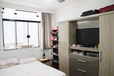 Apartamento à venda com 106m², 3 quartos e sem vagaQuarto 1