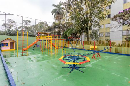 Apartamento à venda com 60m², 2 quartos e 1 vagaÁrea comum - Playground
