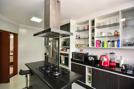 Casa de condomínio à venda com 250m², 3 quartos e 4 vagasCozinha