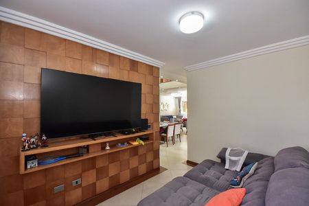 Casa de condomínio à venda com 250m², 3 quartos e 4 vagasSala de Tv