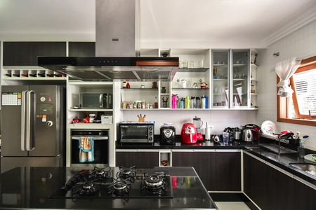 Casa de condomínio à venda com 250m², 3 quartos e 4 vagasCozinha