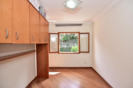 Casa de condomínio à venda com 250m², 3 quartos e 4 vagasQuarto 1