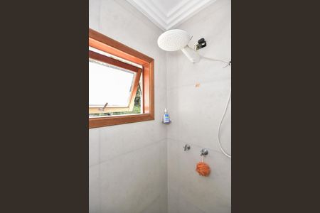 Casa de condomínio à venda com 250m², 3 quartos e 4 vagasBanheiro Social