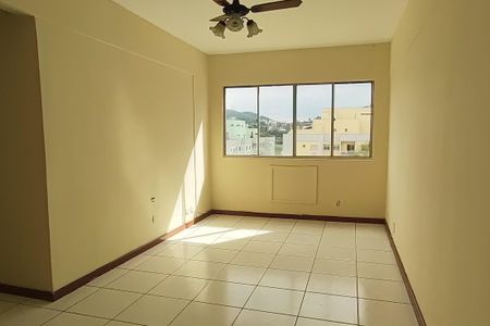 Sala de apartamento à venda com 2 quartos, 65m² em Tanque, Rio de Janeiro