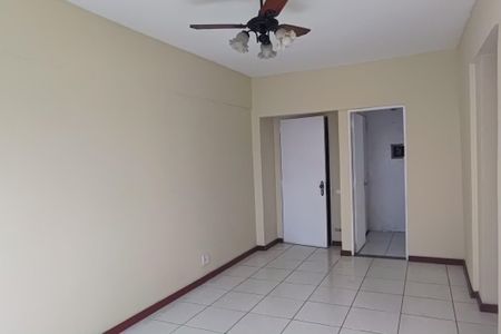 Sala de apartamento à venda com 2 quartos, 65m² em Tanque, Rio de Janeiro