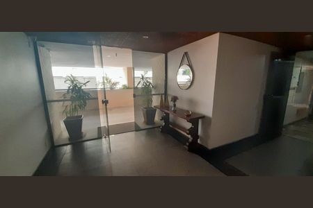 Apartamento à venda com 65m², 2 quartos e 1 vagaHall de Entrada