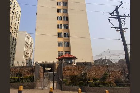 Apartamento à venda com 65m², 2 quartos e 1 vagaFachada