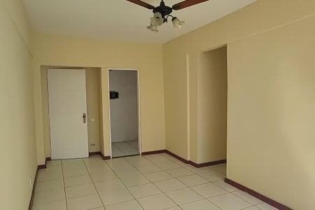 Apartamento à venda com 65m², 2 quartos e 1 vagaSala