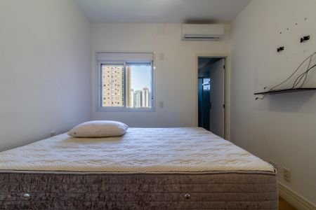 Apartamento para alugar com 80m², 2 quartos e 1 vaga Apartamento para alugar com 80m², 2 quartos e 1 vagaQuarto