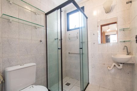 Apartamento à venda com 63m², 2 quartos e 2 vagasBanheiro da Suíte