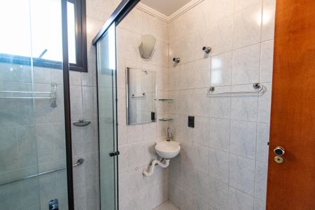Apartamento à venda com 63m², 2 quartos e 2 vagasBanheiro da Suíte