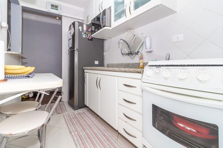 Apartamento à venda com 58m², 2 quartos e 1 vaga Apartamento à venda com 58m², 2 quartos e 1 vagaCozinha