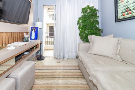 Apartamento à venda com 58m², 2 quartos e 1 vaga Apartamento à venda com 58m², 2 quartos e 1 vagaSala