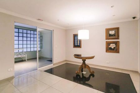Apartamento à venda com 58m², 2 quartos e 1 vaga Apartamento à venda com 58m², 2 quartos e 1 vagaHall