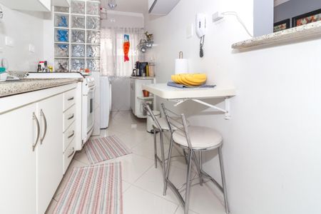 Apartamento à venda com 58m², 2 quartos e 1 vaga Apartamento à venda com 58m², 2 quartos e 1 vagaCozinha